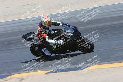 media/Mar-25-2024-Moto Forza (Mon) [[8d4319bd68]]/4-Novice Group/Session 4 (Turn 10 Inside)/